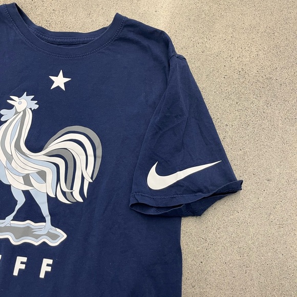 Nike France Soccer Tee Shirt Blue Size Large Men’s Slim Athletic Fit Logo - Picture 2 of 4